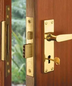 Community Locksmith Store Leesburg, VA 703-570-4209 - emergency-locksmith-opening